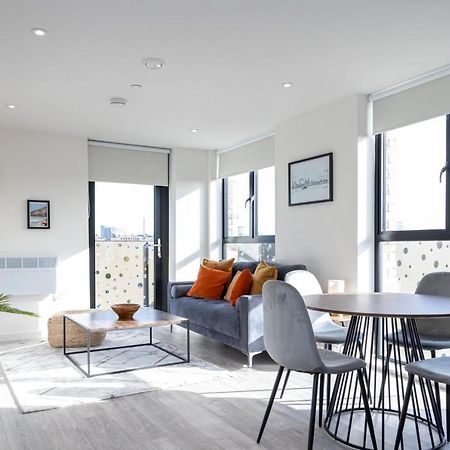 Guestready - A Modern Getaway In Vauxhall Ливерпуль Экстерьер фото